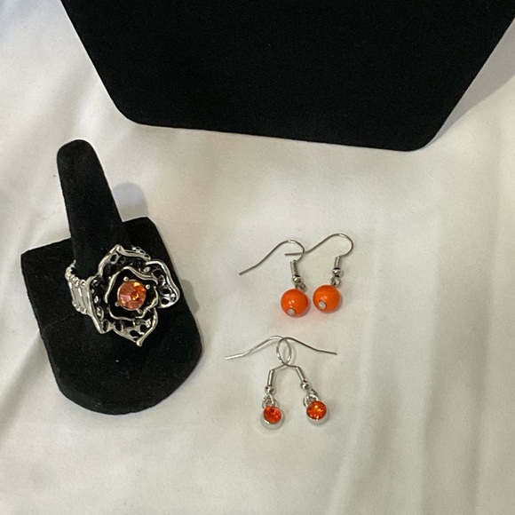 Paparazzi Women’s Orange Ring & 3 Piece Earrings Jewelry Set - Picture 5 of 8